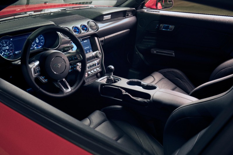 Mustang-Performance-Pack-Level-2(11).jpg