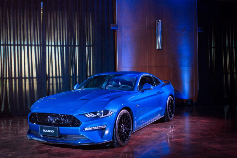 Ford Mustang (4).jpg