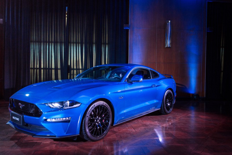 Ford Mustang (5).jpg