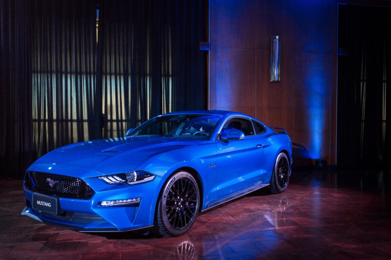 Ford Mustang (6).jpg
