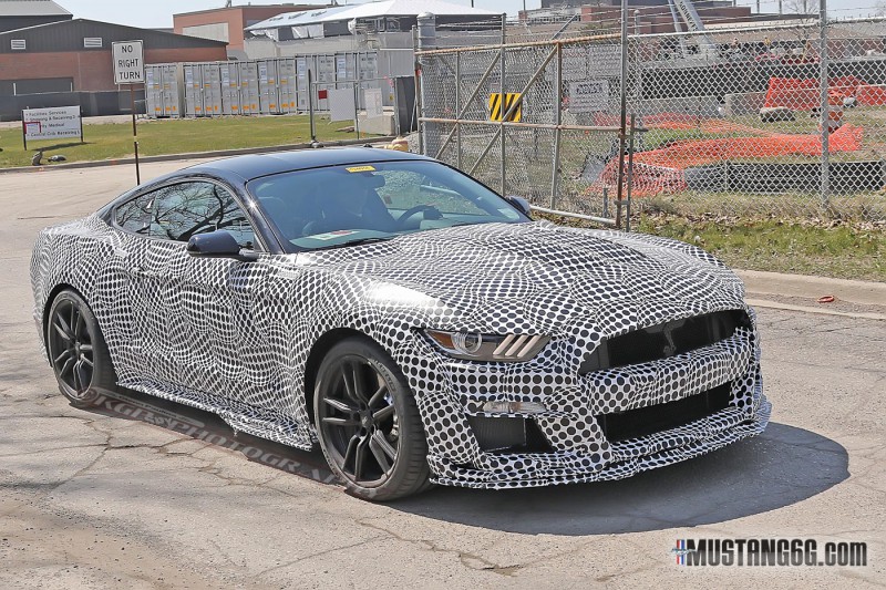 2020-GT500-Ford-Mustang5.jpg