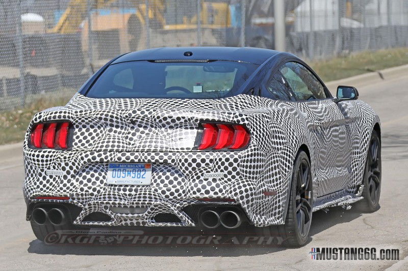 2020-GT500-Ford-Mustang16.jpg