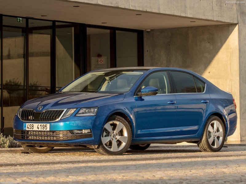 Skoda-Octavia-2017-1600-06.jpg