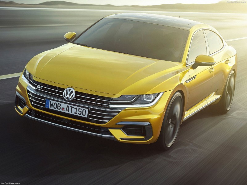 Volkswagen-Arteon_R-Line-2018-1600-06.jpg