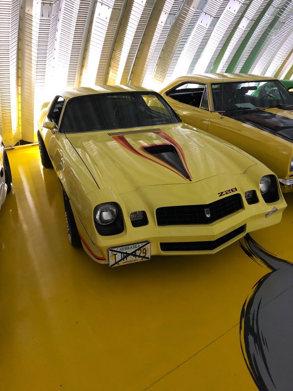 Chevrolet Camaro Z28.jpeg