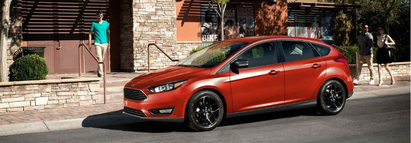 2018-Ford-Focus-SEL_redhot.jpg
