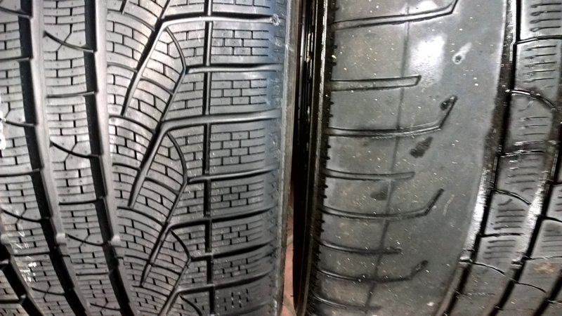 Slicks 002.jpg