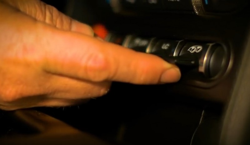 s140684_ATAK_switch.jpg
